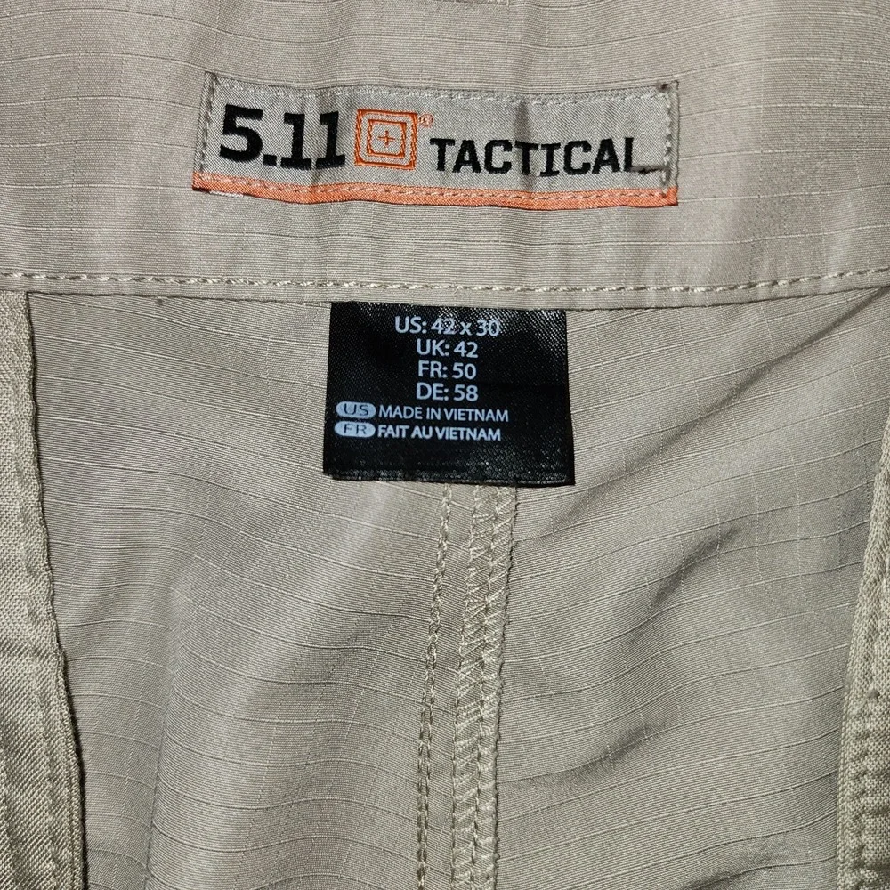 5.11 Men's Tan Tactical Pants Size 42x30 - Picture 3 of 7